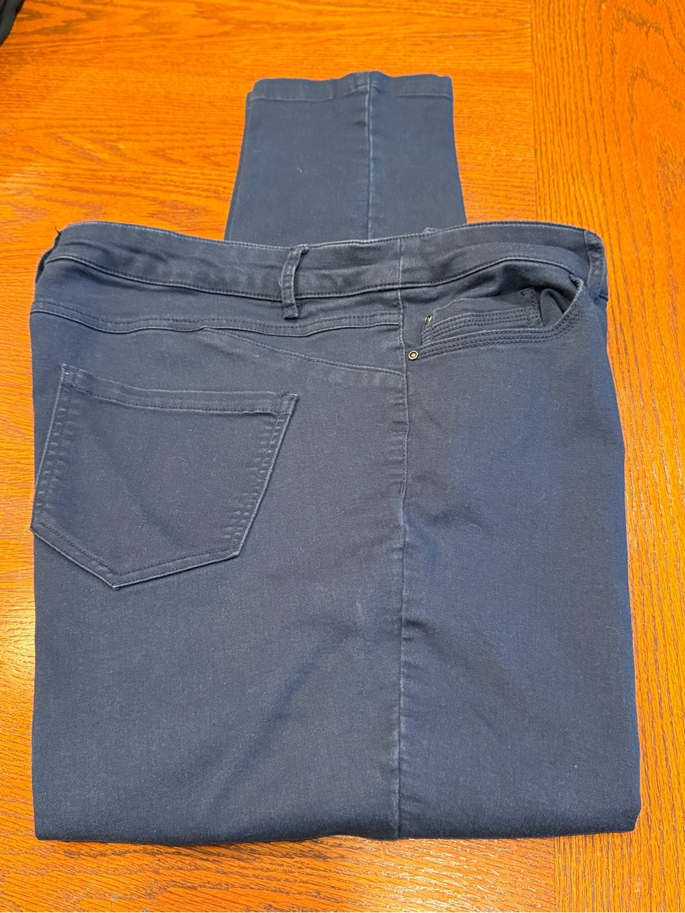 Women’s Navy Blue Stretch Jeans